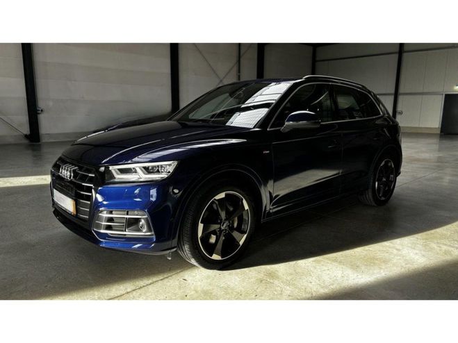 Audi Q5 Quattro 2.0 55 TFSI e - 367 - BV S-troni bleu navarre metallis�e de 2020