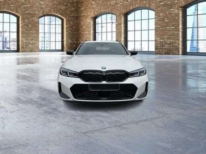 BMW Serie 3 touring M340d xDrive - BVA Sport G21 LCI blanche m�tallis�e de 2023
