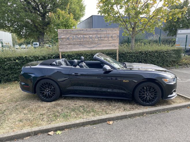 Ford Mustang GT Cabriolet 5.0l 2017 Noir Et Dor� de 2017
