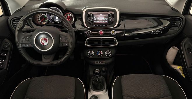 Fiat 500X 1.6 e-torq 110 bianco amore 4x2   toit o Noir de 2018