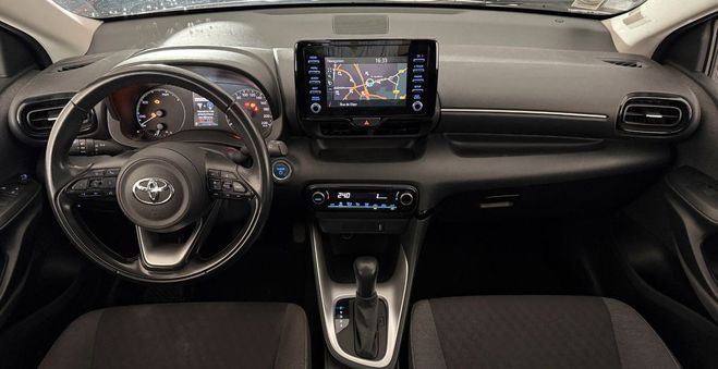 Toyota Yaris 1.5 114h 90 hybrid full-hybrid 0.8kwh dy Blanc de 2022