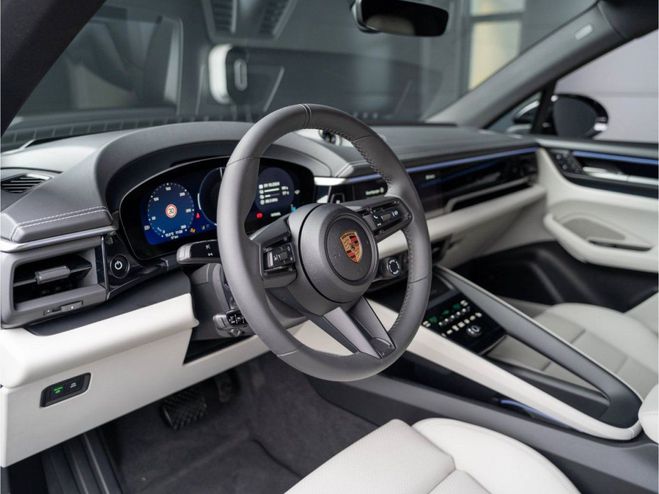 Porsche Macan 4 essieux arri�re. Matrix 22'' ACC *HUD noir  de 2000