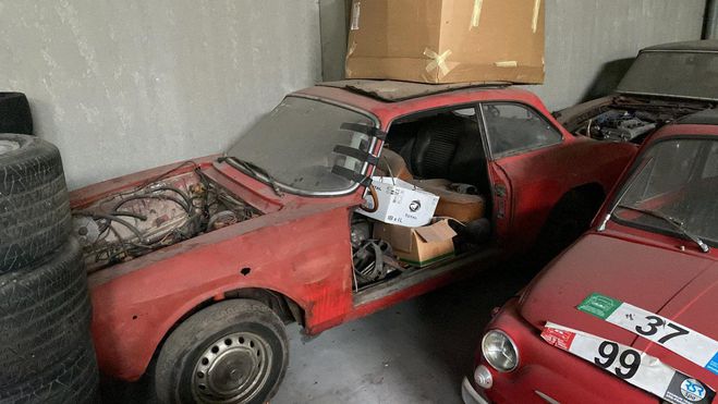 Alfa romeo GT 1.3 gt junior Scalino rouge de 1969