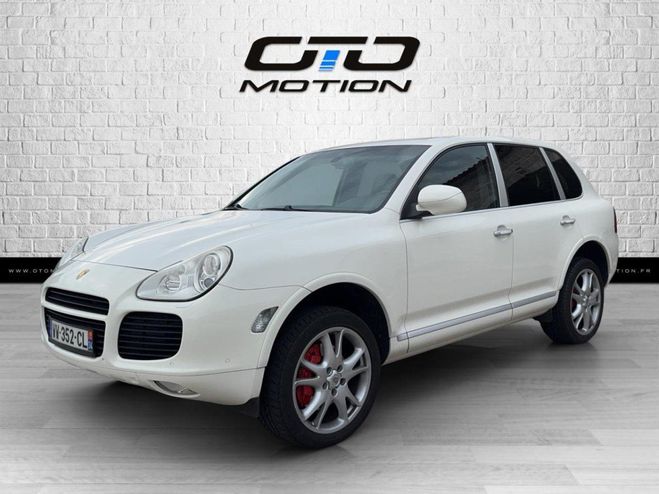 Porsche Cayenne Turbo 4.5i V8 - 450 - BVA Tiptronic BLANC de 2005