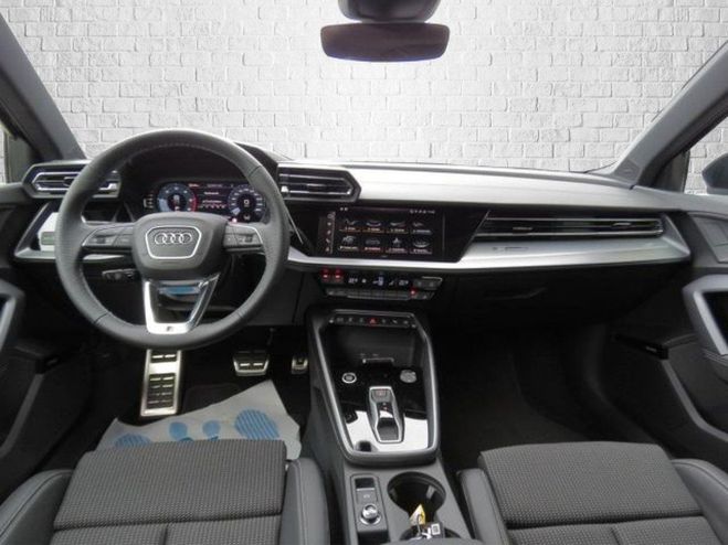 Audi A3 Sportback 35 TDI 150 S tronic 7 S line Bleu Navarre de 2024