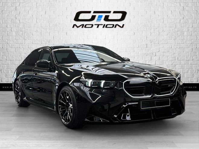 BMW M5 PHEV 727 ch BVA8 G90 Noir Sapphire de 2024