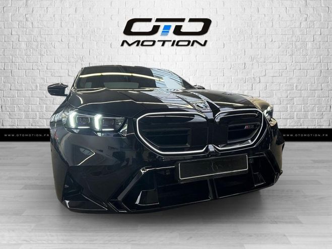 BMW M5 PHEV 727 ch BVA8 G90 Noir Sapphire de 2024