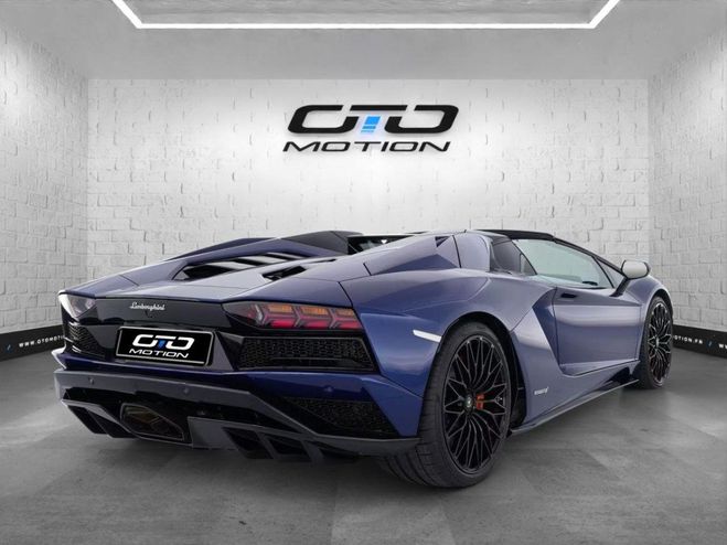 Lamborghini Aventador S Roadster 6.5 V12 740 BLEU de 2018