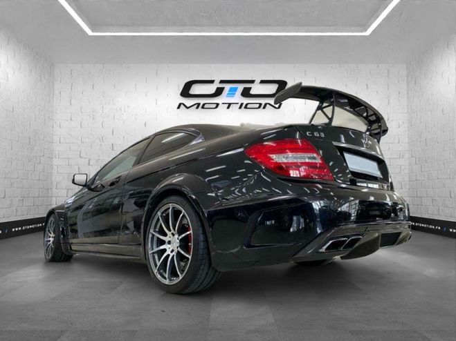 Mercedes Classe C Coupe Sport 63 AMG Black Series C63 Noir de 2012