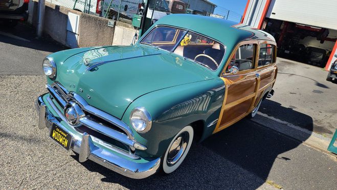 Ford Woody Custom Station Wagon V8 Vert de 1949