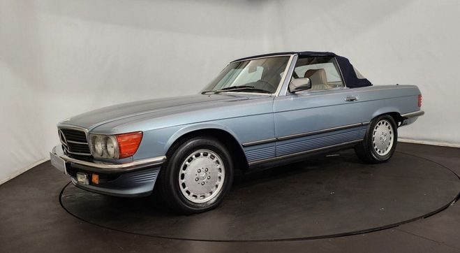 Mercedes 560 SL Bleu de 1986