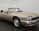 Jaguar XJS cabriolet à Créances (50) Jaguar XJS cabriolet à Créances (50)