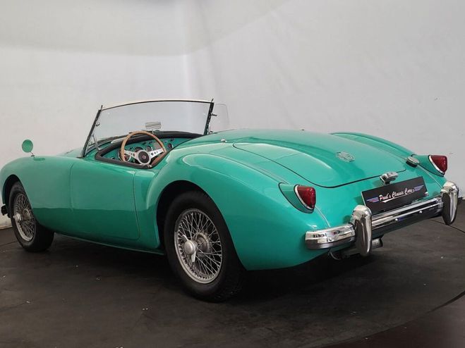 MG MGA A 1500 cabriolet Vert de 1957
