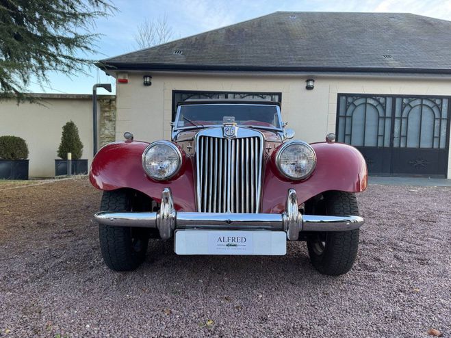 MG TF 1250 Rouge de 1954