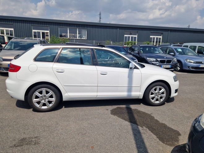 Audi A3 Sportback 1.4 tfsi 125ch moteur ne toit  Gris de 2011