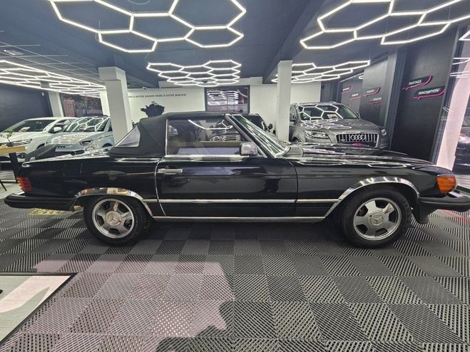 Mercedes 560 SL CABRIOLET V8 5.5 L 230 CV R107 BOITE  Noir de 1989