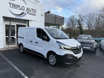  Voir d&eacute;tails -Renault Trafic L1H1 1000 Kg 2.0 dCi - 120 Fourgon Grand &agrave; Brive-la-Gaillarde (19)