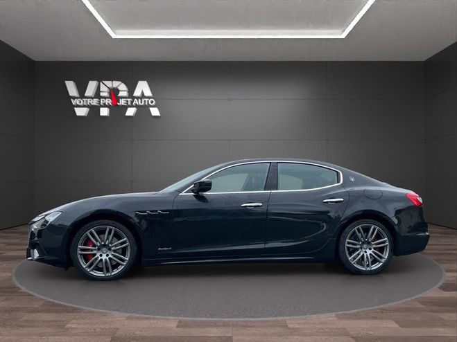 Maserati Ghibli SQ4 3.0 V6 430CH GRANSPORT TOIT PANO - D Noir de 2017