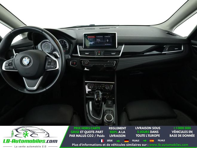BMW Serie 1 120i 178 ch BVA Noir M�tallique de 2022