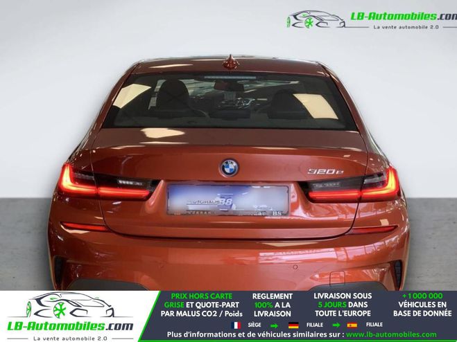 BMW Serie 3 320e 204 ch BVA Rouge M�tallique de 2022
