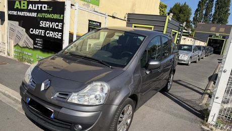 Renault Grand Modus BVA 1.6 16V 110CH EXCEPTION 2011 d'occasion a Harnes (62)