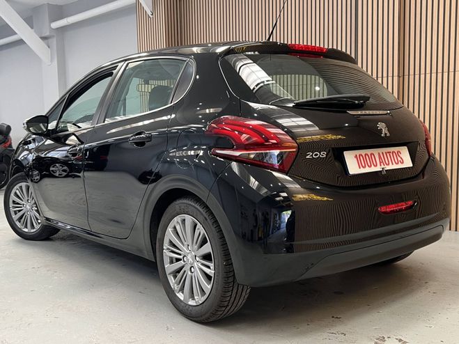 Peugeot 208 1.2 PureTech 82ch Allure 5p NOIR de 2018
