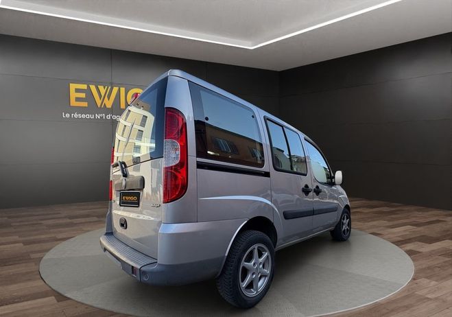 Fiat Doblo combi 1.9 mjt 120 cv Gris de 2007
