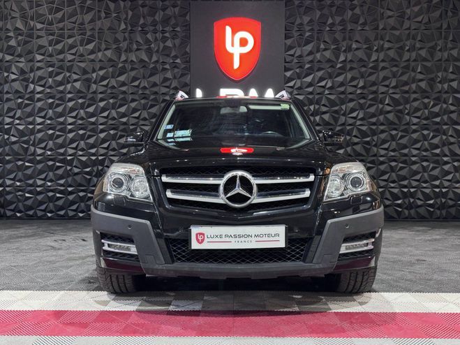 Mercedes Classe GLK I (X204) 220 CDI BE 4 Matic 1�RE MAIN OR NOIR de 2011