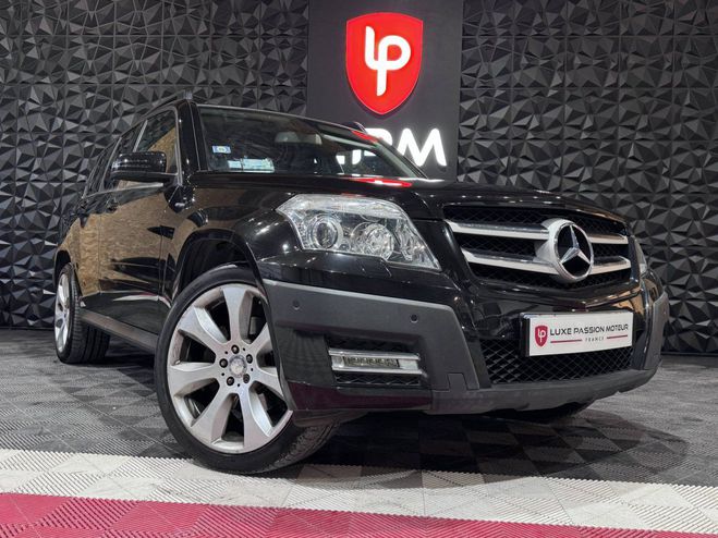 Mercedes Classe GLK I (X204) 220 CDI BE 4 Matic 1�RE MAIN OR NOIR de 2011