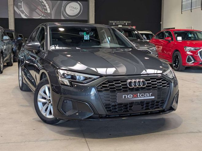 Audi A3 30TFSi Sedan STRONIC Gris M�tallis� de 
