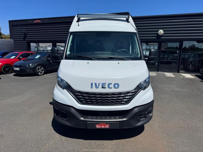Iveco Daily 35 S 14 D/P (Quad-Leaf) Epmt.3,45 BLANC de 2021
