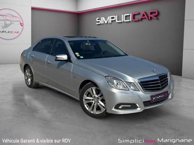 Mercedes Classe E 300 CDI 204ch BlueTEC Avantgarde Executi Gris de 2011