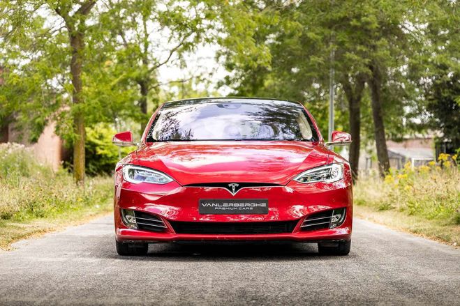 Tesla Model S 90D kWh Dual Motor Rouge M�tallis� de 