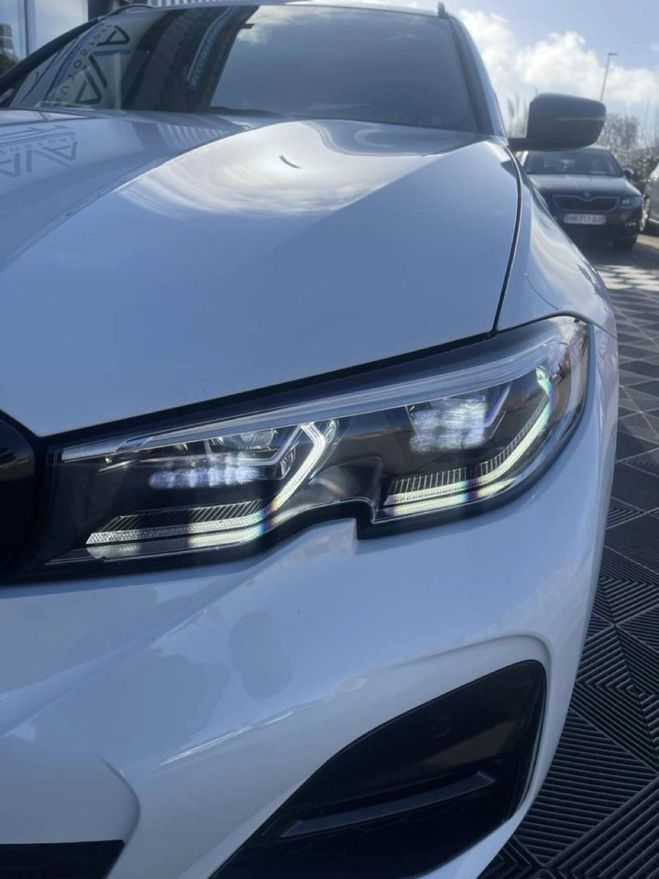 BMW Serie 3 330eA 292ch M Sport 10cv Blanc de 2021