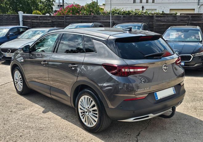 Opel Grandland X Superbe hdi130cv 1�main toutes options Gris de 2020