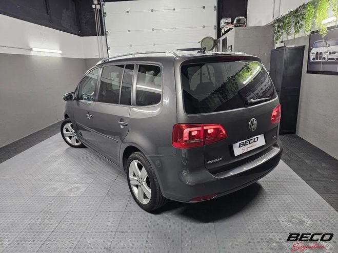 Volkswagen Touran 1.6 TDI 105 CONFORT LINE Gris de 2014