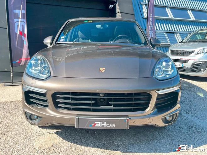 Porsche Cayenne S E-HYBRID 416 3.0 BVA - Suivi - Attelag Marron de 2015