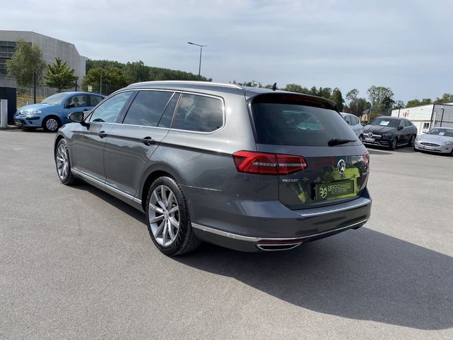 Volkswagen Passat 2.0 TDI 240 CH DSG 7 4Motion / Edition C Gris de 2015