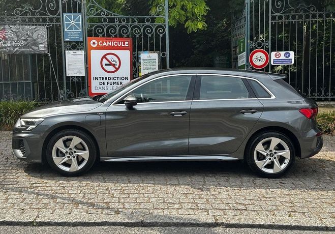 Audi A3 Sportback iv 40 tfsie 204 s line tronic  Gris de 2020
