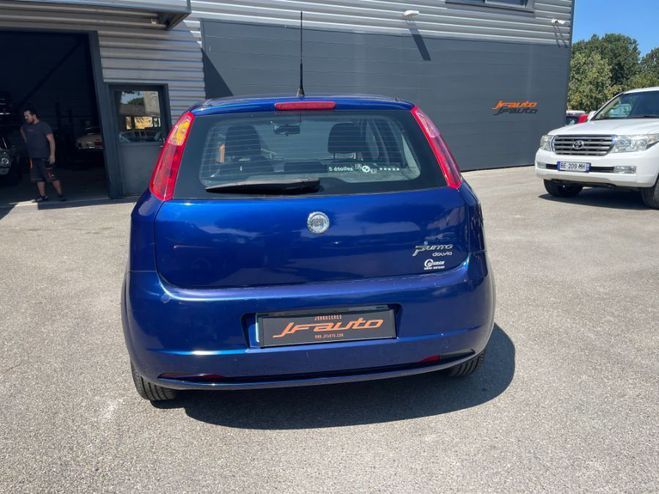 Fiat Punto I PHASE 1 AUTRE VERSION ESSENCE BVM BLEU de 2006