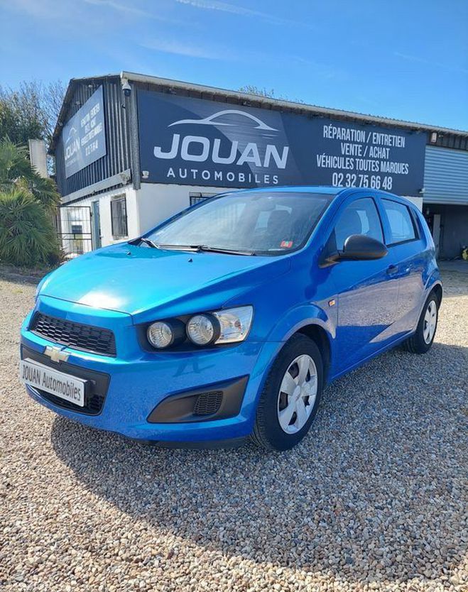 Chevrolet Aveo II 1.2 16v 86ch LT 5p Bleu de 2011