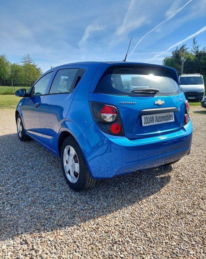 Chevrolet Aveo II 1.2 16v 86ch LT 5p Bleu de 2011