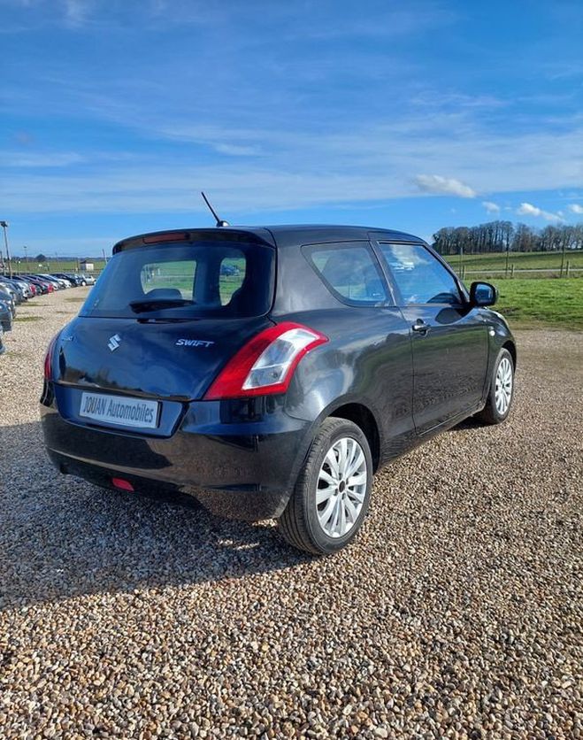 Suzuki Swift III 1.3 DDiS75 GL 3p Noir de 2012