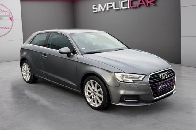 Audi A3 1.0 tfsi 115 sport GRIS F de 2017