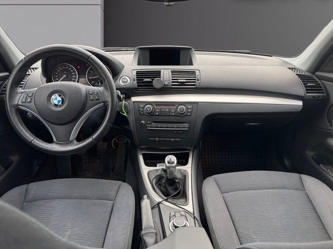 BMW Serie 1 120i edition confort BLANC de 2011