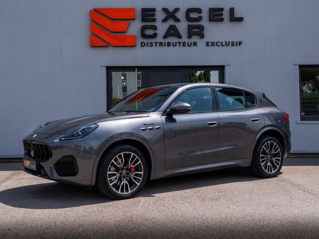 Maserati Grecale MODENA 2.0l 330ch MHEV Grigio Lava de 2023
