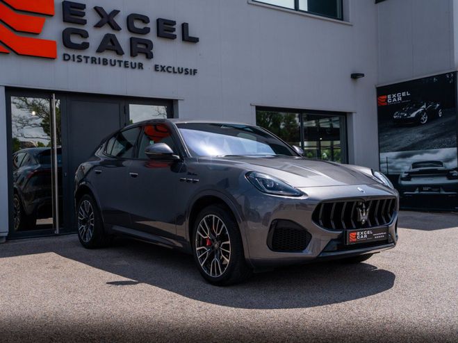 Maserati Grecale MODENA 2.0l 330ch MHEV Grigio Lava de 2023