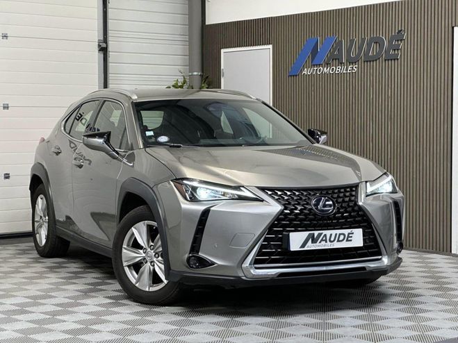 Lexus UX Hybrid 250h 4WD 2.0 184 ch Pack Confort GRIS CLAIR de 2019