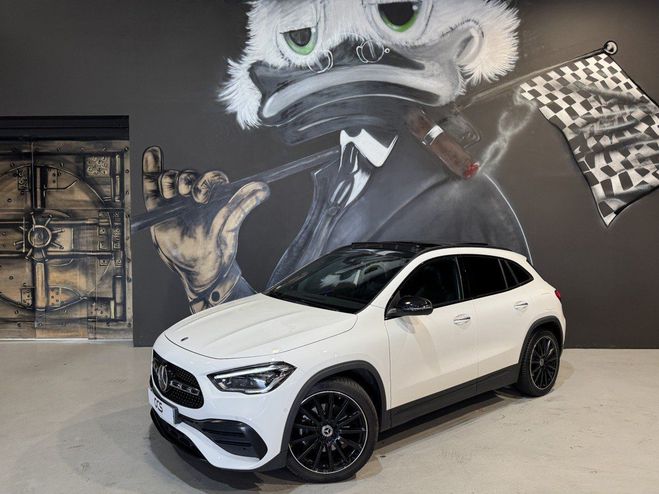 Mercedes Classe GLA 220D AMG LINE 4MATIC DCT Toit Ouvrant /  Blanc de 2021