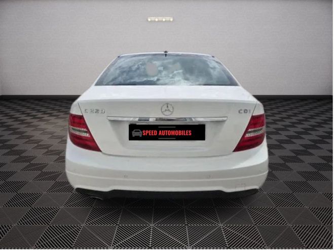 Mercedes Classe C Berline 200 CDI BlueEfficiency Blanc de 2013